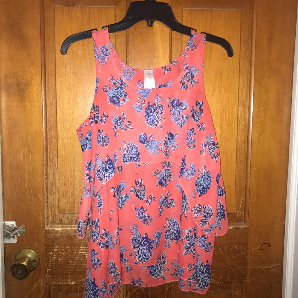 Flowy summer tank top
